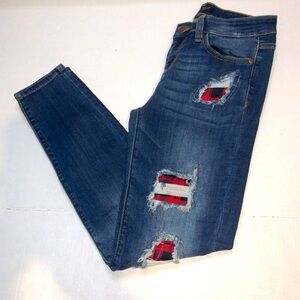 Judy Blue Skinny Fit Jeans Womens 7/28 Distressed Buffalo Plaid Patch JB82167MD